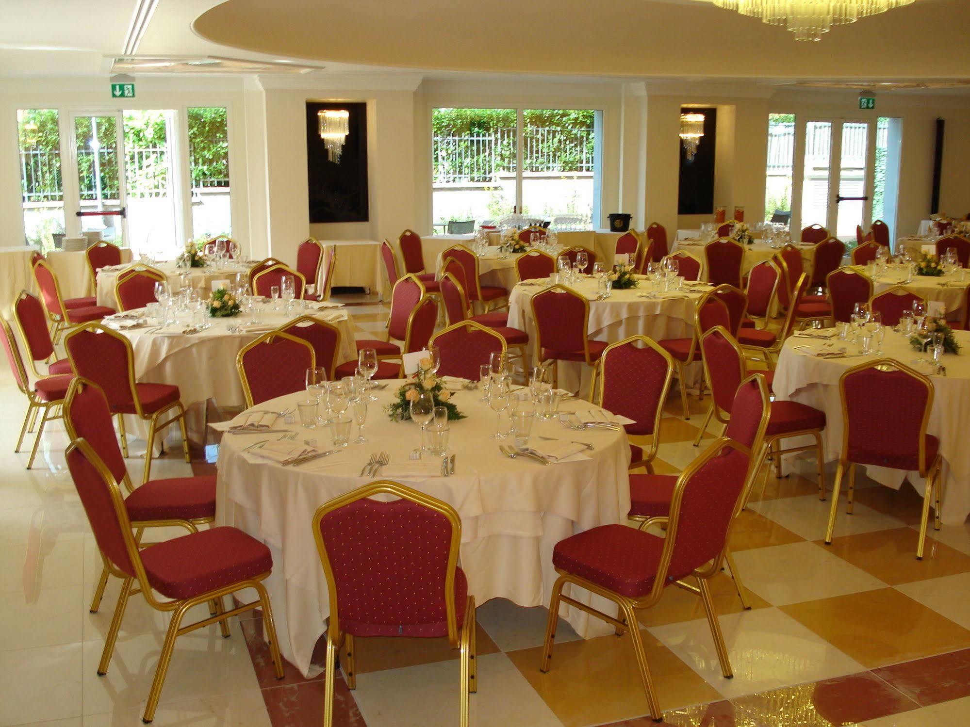 Santa Caterina Park Hotel Sarzana Exteriör bild